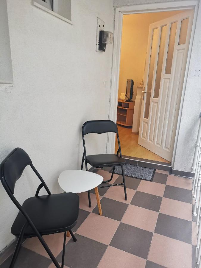 Apartman Zara Center Pula Exterior photo